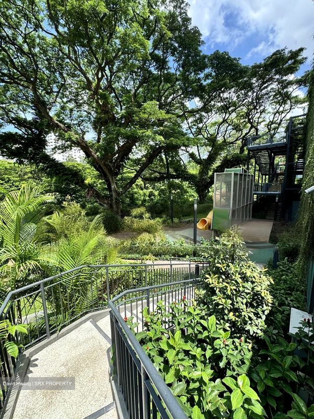 Avenue South Residence (D3), Apartment #449867301